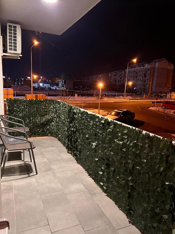 Apartament Larysse Oradea Exterior photo